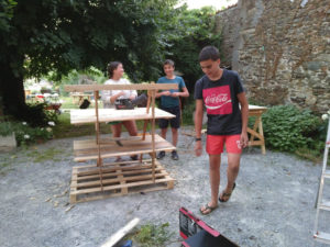 Construction d'une étagère en bois de palettes